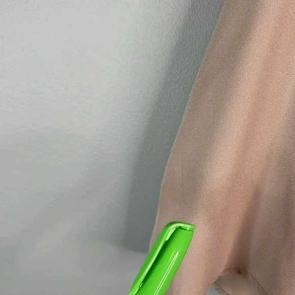 BRANDY MELVILLE Tan Crop Cami Top Spaghetti Straps One Size As Is - Picture 6 of 8